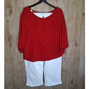 2 Piece outfit of Lane Bryant Red Sweater and White Capris Size 18